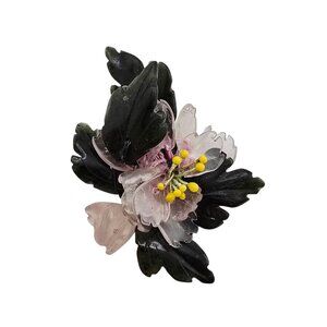 Antique Semi Precious Hand-Wired Leaf Brooch (A8661)